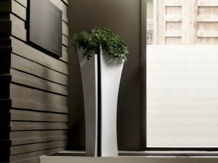 Vondom Alma planter 54x50x140 cm Pflanzgefäß